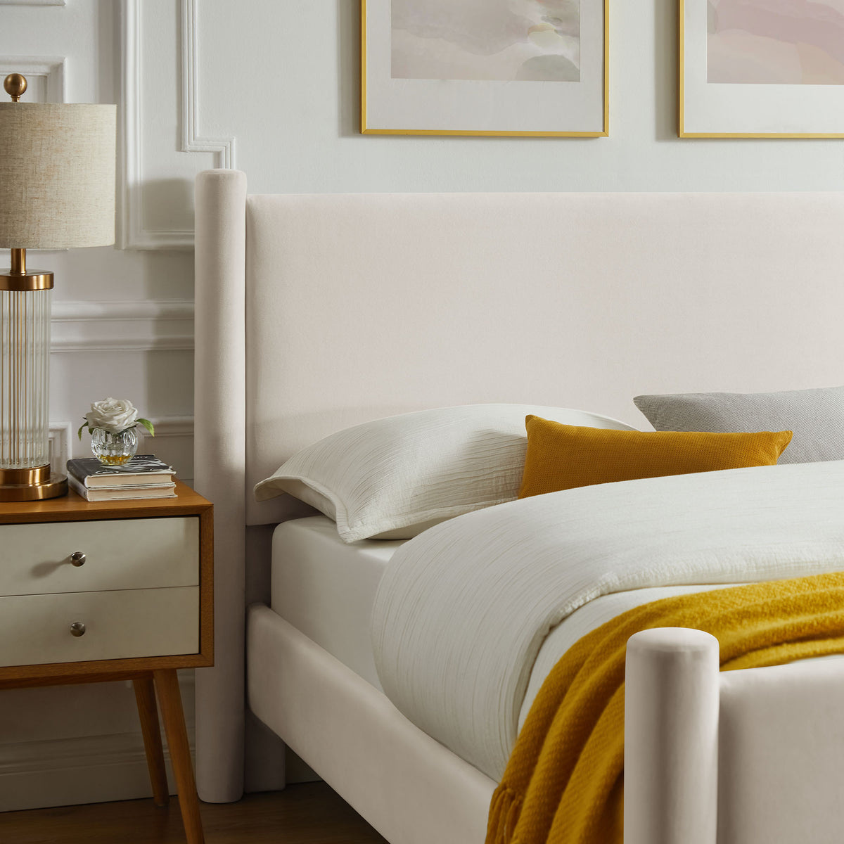 Rael Rounded Post Performance Velvet Queen Platform Bed - Additional View